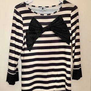 🎀 Dainty Jewell’s Striped Bow Top